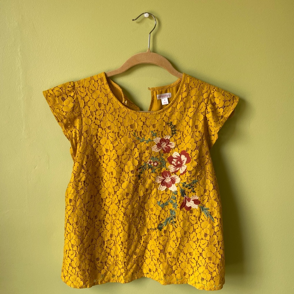 Yellow top